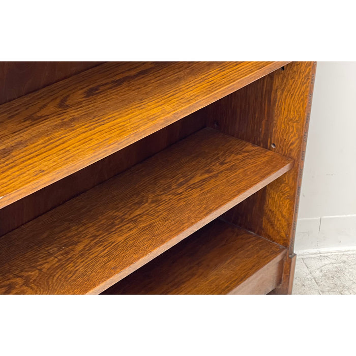 Vintage Traditional English Bookshelf UK Import