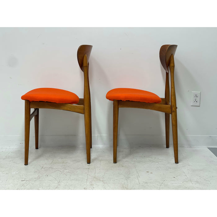 Vintage Mid Century Modern Chairs Set Of 2