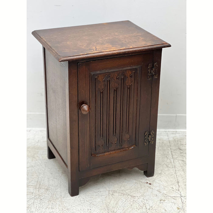 Antique Welsh Style Accent Table UK Import
