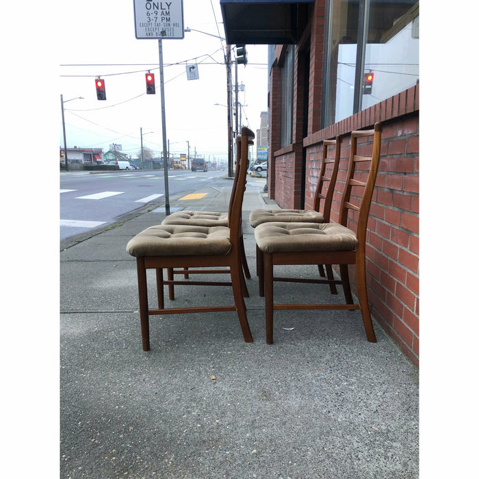 Vintage Mid Century Modern Dining Chairs Set of 4