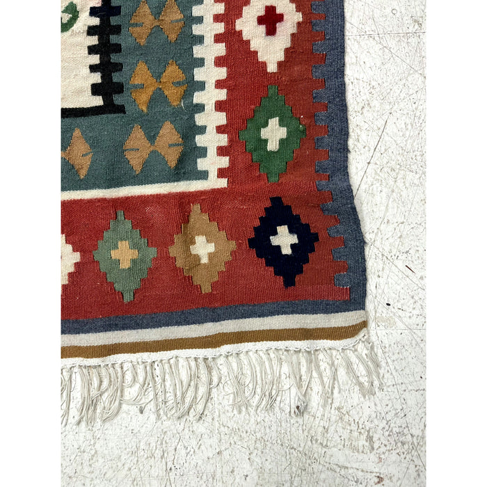 Vintage Style Rug Tapestry Textile