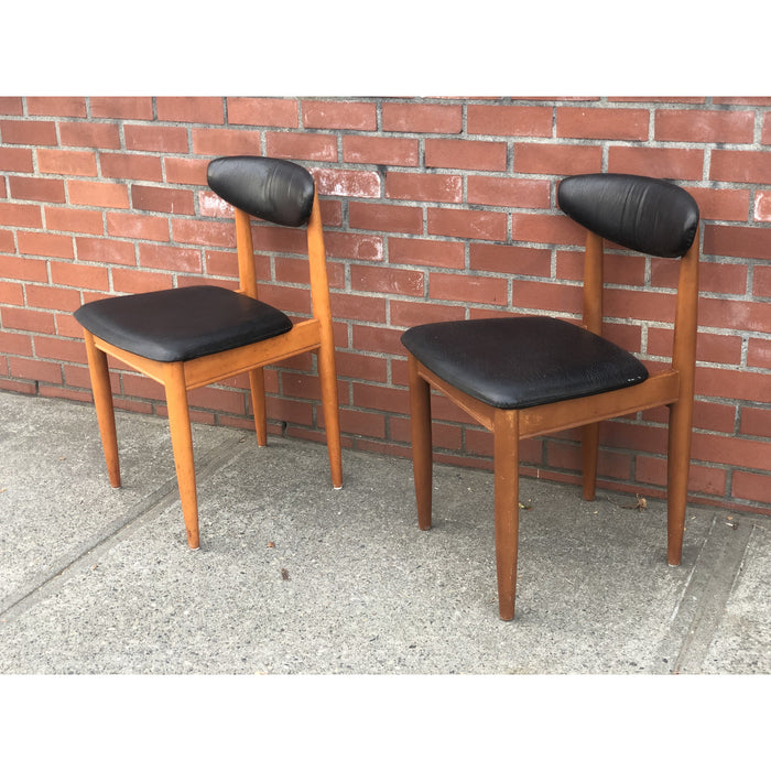 Vintage UK Imported Mid Century Modern Chair Set w/ Contrast Colorway